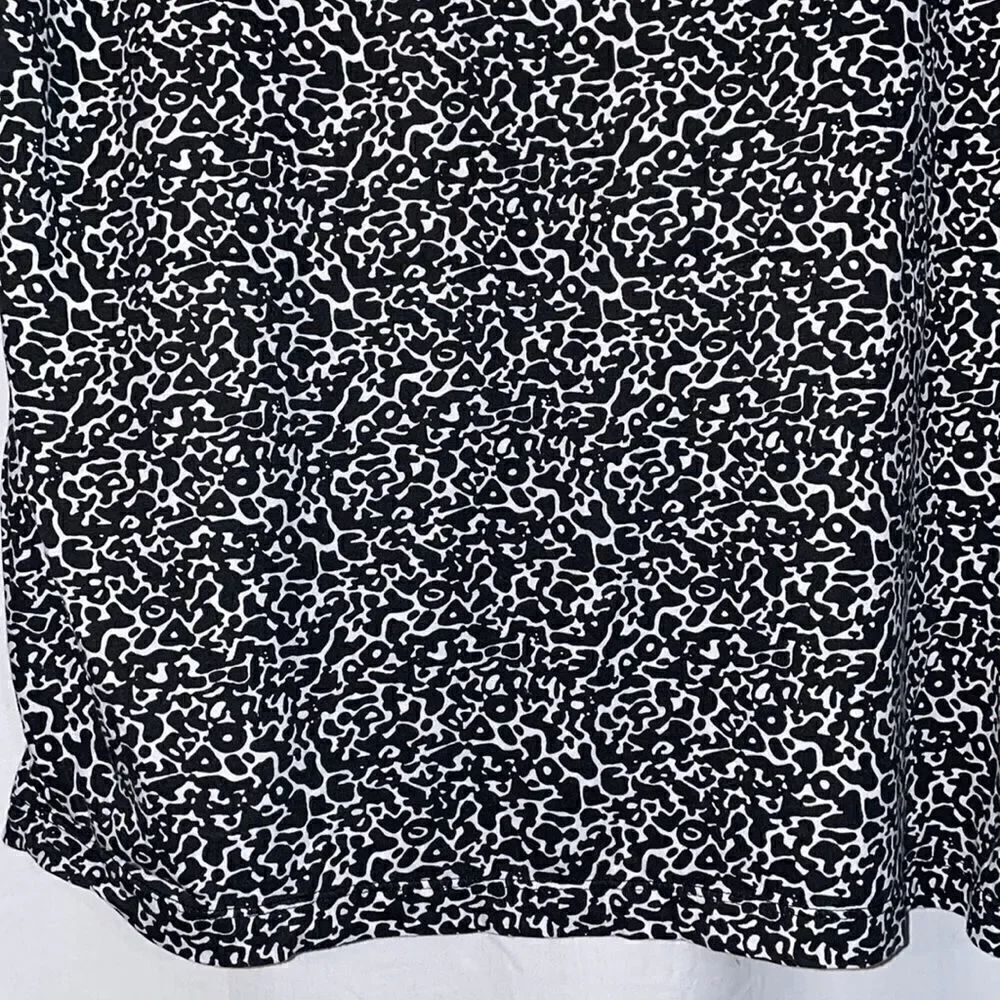 H&M shirt  - Picture 8 of 9